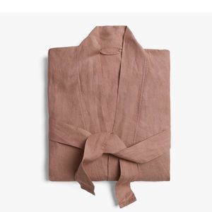 Parachute linen robe